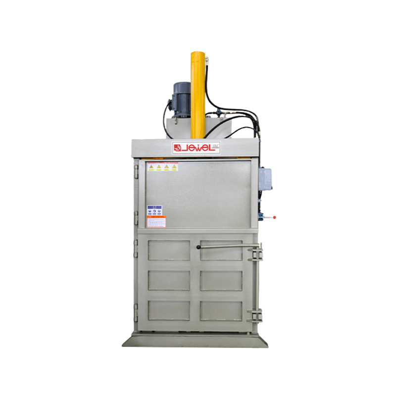 操作が簡単な中型垂直油圧ベーラー